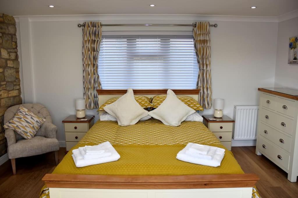 Guest Suite King Bed In Chew Valley Bath Somerset Chew Magna エクステリア 写真